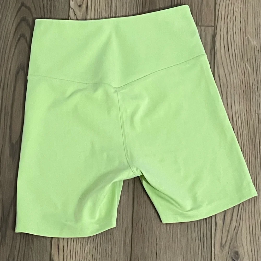 Girlfriend Collective Green Bike‎ Shorts